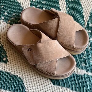 UGG® Goldenstar Cross Slide in Driftwood - Like New